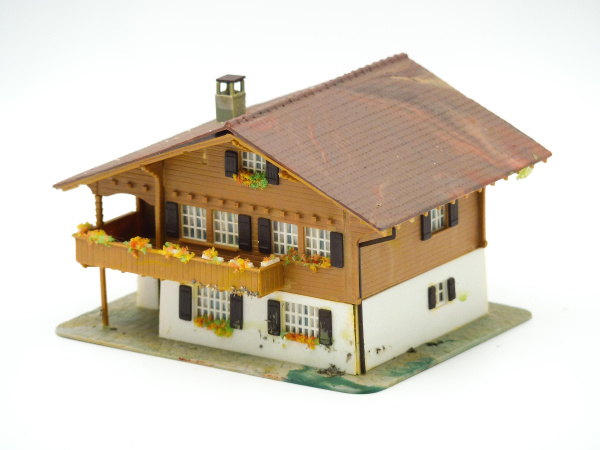 Kibri chalet Brienz 8040