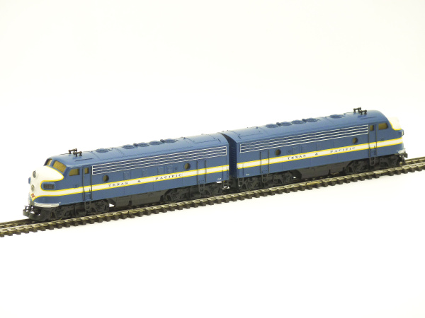 Marklin Dubbele diesellocomotief GM EMD F 7 Texas & Pacific 3481