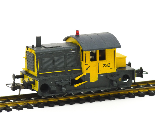 Roco Dieselloc serie 200/300 'Sik' NS 43677