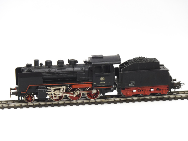 Marklin Stoomloc BR24 Steppenpaard 3003