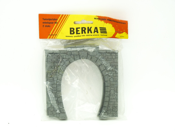 Berka 2 Tunnelportalen enkel spoor 301