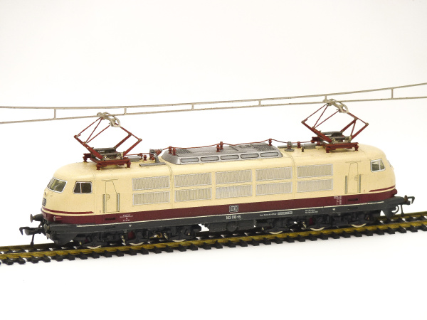 Fleischmann E-loc BR103 DB 4375